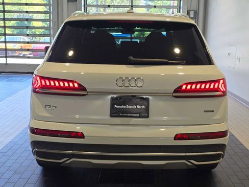 Used 2023 Audi Q7 3.0T Prestige w/ Prestige Package AWD/4WD image 6