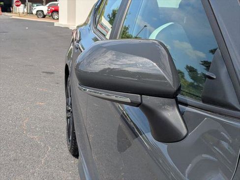 Certified 2025 Toyota Camry SE image 11