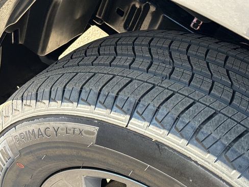 New 2026 Nissan Frontier SV w/ SV Convenience Package image 11