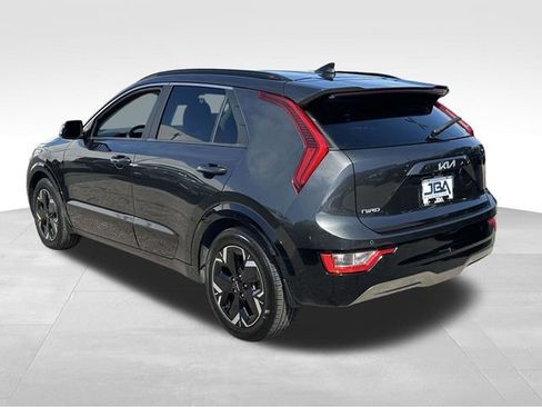 Used 2023 Kia Niro Wind w/ Wind Preserve Package FWD image 26