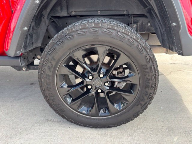 Used 2025 Jeep Gladiator Sport AWD/4WD image 7