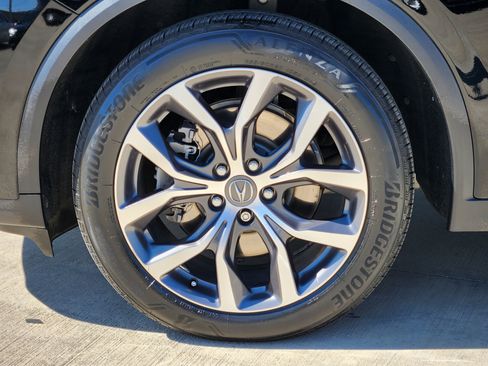 Used 2023 Acura MDX FWD w/ Technology Package image 11