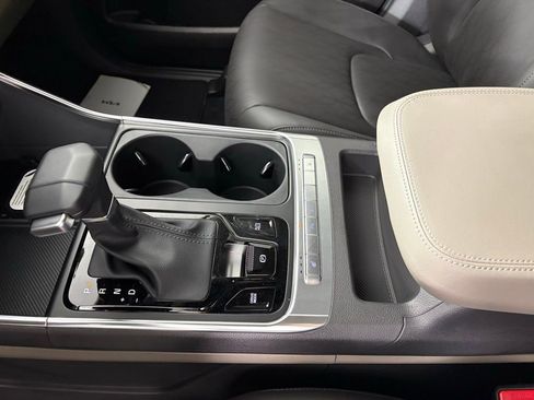 New 2026 Kia Carnival EX image 38