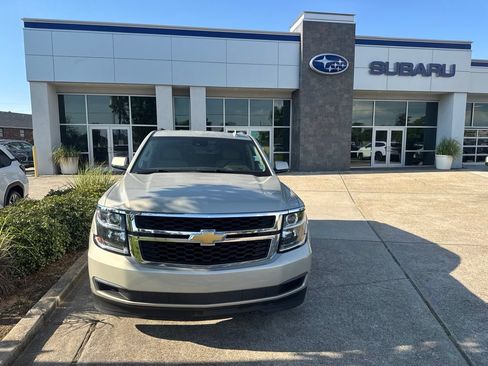 Used 2017 Chevrolet Tahoe LT RWD image 2
