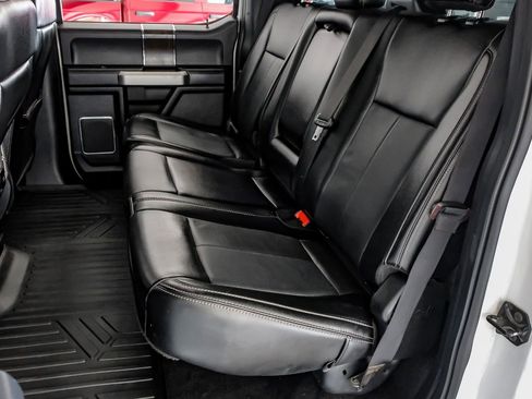 Used 2020 Ford F350 Lariat w/ Lariat Ultimate Package AWD/4WD image 38