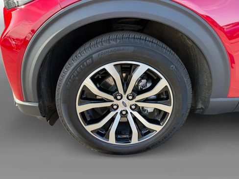 Certified 2025 Ford Explorer ST-Line RWD image 9