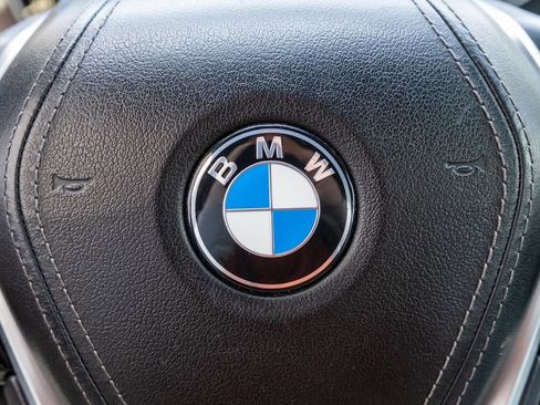 Used 2019 BMW 530i xDrive w/ Convenience Package AWD/4WD image 27