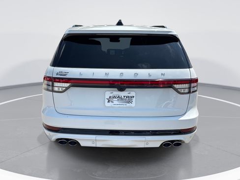 Used 2025 Lincoln Aviator Reserve w/ Equipment Group 201A AWD/4WD image 7