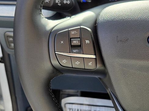 New 2025 Ford Maverick XLT w/ XLT Luxury Package image 26