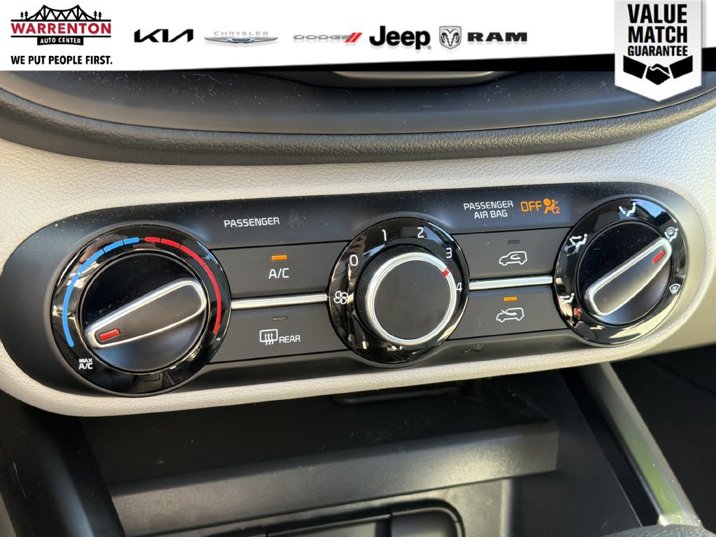 Used 2022 Kia Soul LX FWD image 23