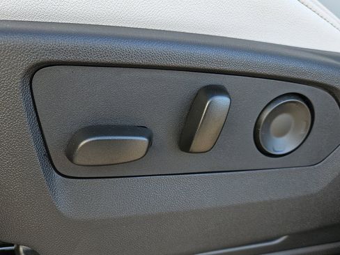 New 2026 Chevrolet Tahoe Premier image 9