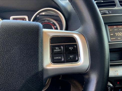 Used 2018 Dodge Journey SE w/ Connectivity Group image 23