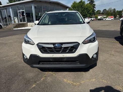 Used 2023 Subaru Crosstrek 2.5i Limited AWD/4WD image 2