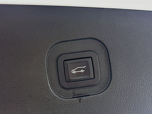 Used 2015 Chevrolet Equinox LT w/ Power Convenience Package image 26