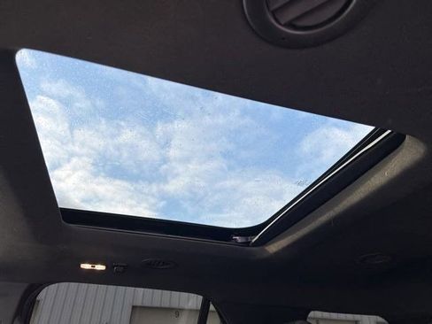 Used 2019 Ford Explorer Sport image 41