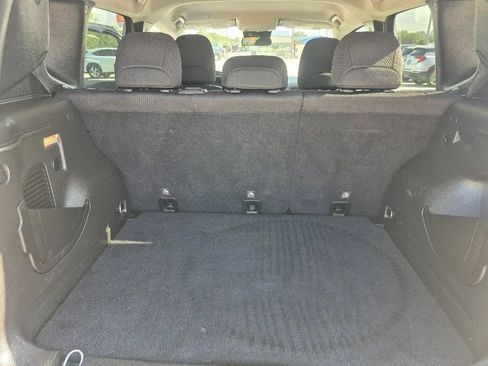 Used 2020 Jeep Renegade Altitude AWD/4WD image 23