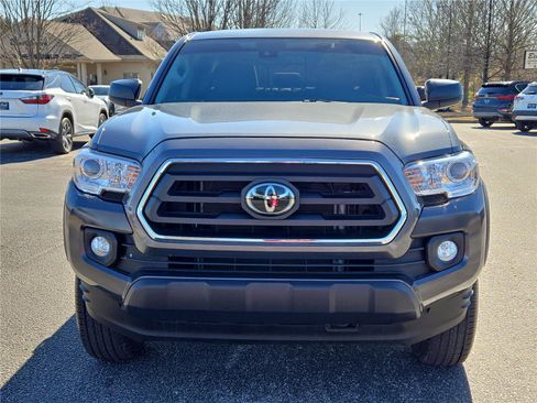 Used 2023 Toyota Tacoma SR5 RWD image 2