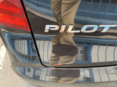 Used 2017 Honda Pilot EX-L image 9