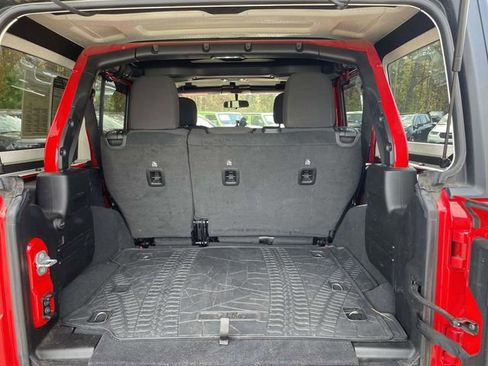 Used 2022 Jeep Wrangler Unlimited Sport image 42