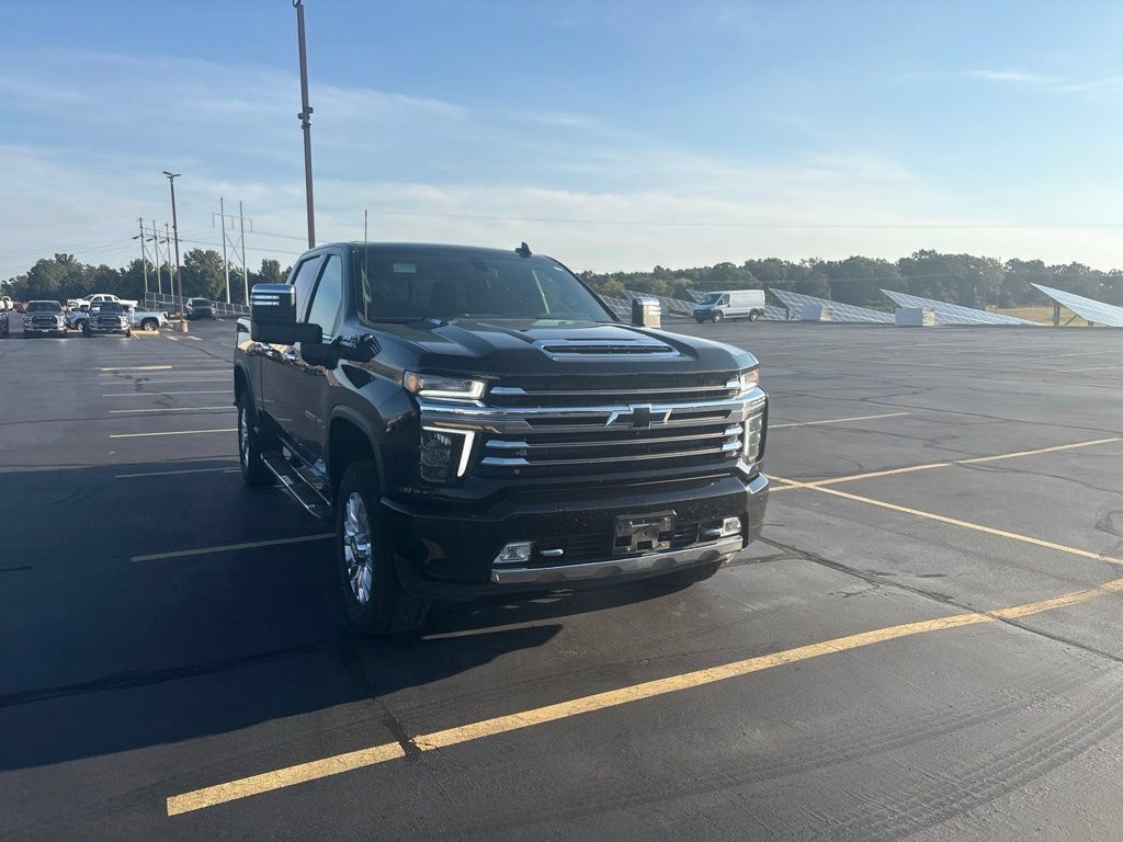 Used 2022 Chevrolet Silverado 2500 High Country AWD/4WD image 7