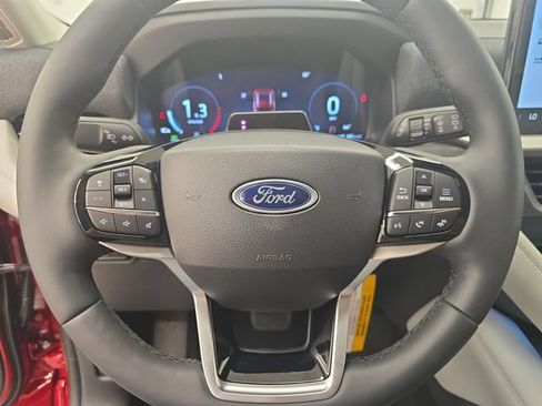 New 2026 Ford Explorer Platinum w/ LUX Leather Package AWD/4WD image 39