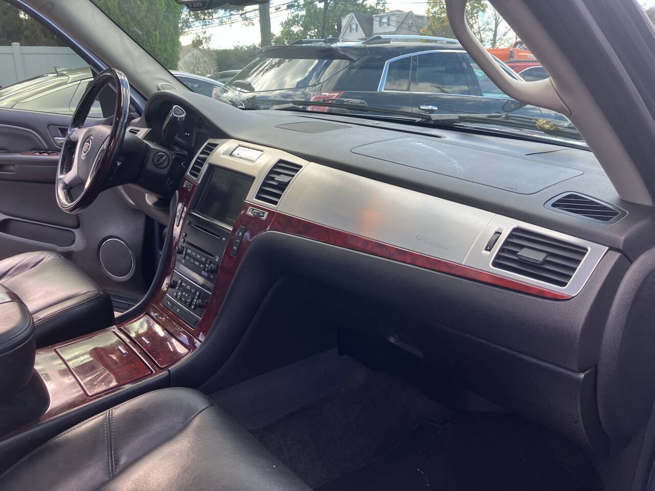 Used 2008 Cadillac Escalade AWD image 22