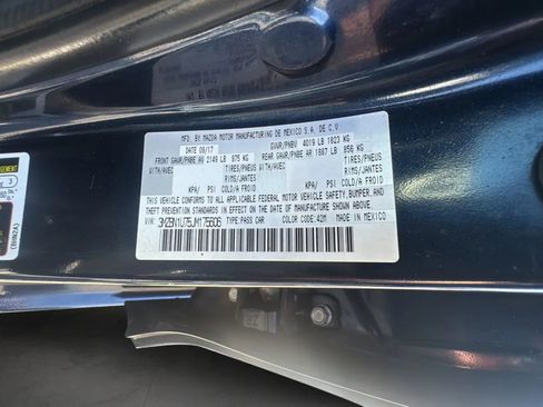 Used 2018 MAZDA MAZDA3 Sport FWD image 34