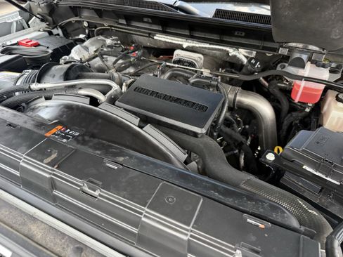 Used 2025 GMC Sierra 2500 AT4 AWD/4WD image 32