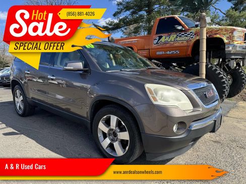 Used 2010 GMC Acadia SLT w/ Technology Package image 1