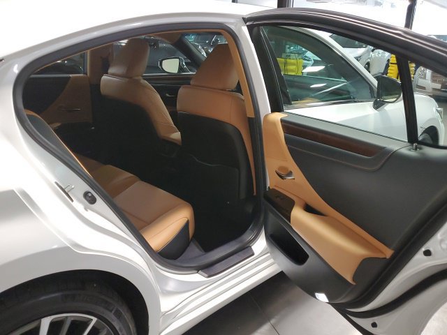 Certified 2023 Lexus ES 350 w/ Premium Package FWD image 24