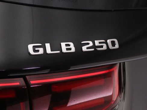 Certified 2026 Mercedes-Benz GLB 250 image 22