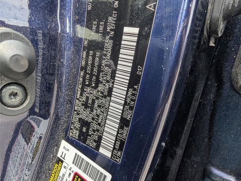 Used 2022 Toyota Highlander XLE image 37