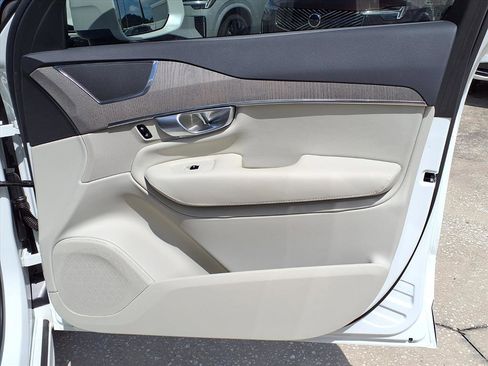 Certified 2023 Volvo XC90 B6 Core w/ Protection Package Premier image 13