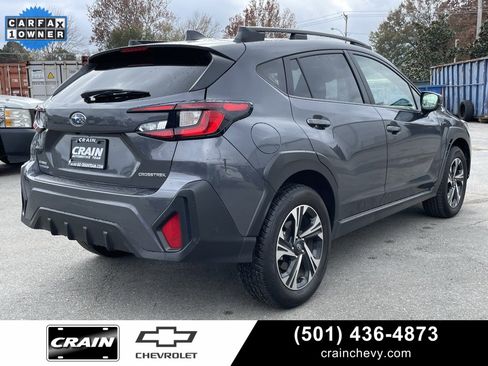 Used 2024 Subaru Crosstrek 2.0i Premium w/ Crosstrek Mirror Package image 8