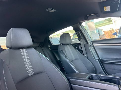 Used 2020 Honda Civic Sport image 15