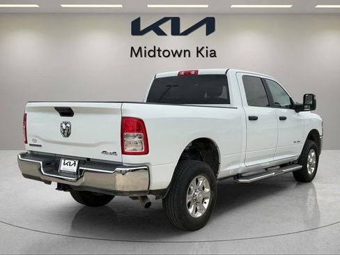 Used 2024 RAM 2500 Big Horn AWD/4WD image 3