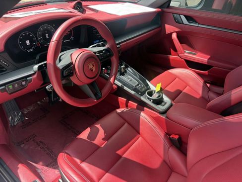 Used 2025 Porsche 911 Carrera S w/ Sportdesign Package RWD image 17