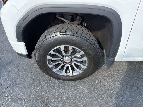Used 2023 GMC Sierra 1500 AT4 image 22