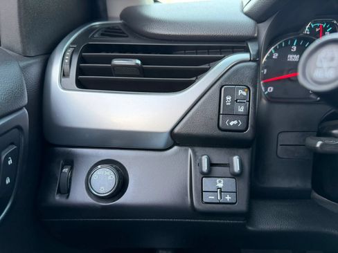 Used 2015 Chevrolet Tahoe LT w/ Max Trailering Package RWD image 12