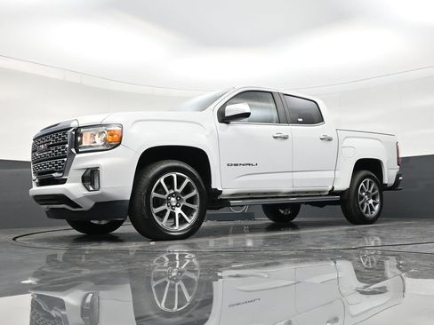 Used 2022 GMC Canyon Denali image 21