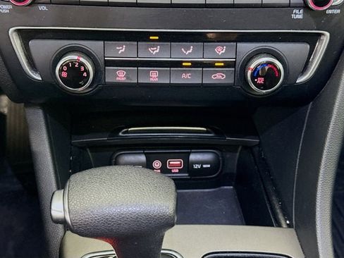 Certified 2020 Kia Optima SE image 15