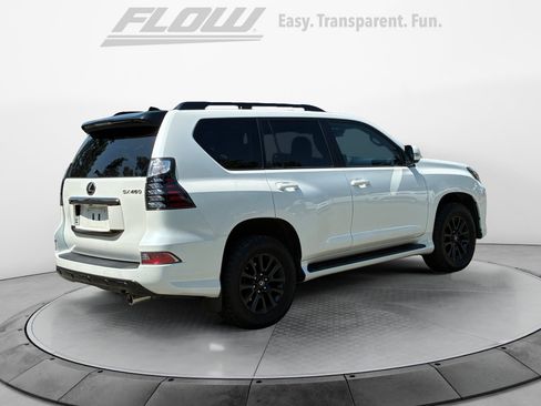 Used 2023 Lexus GX 460 w/ Black Line Special Edition AWD/4WD image 9