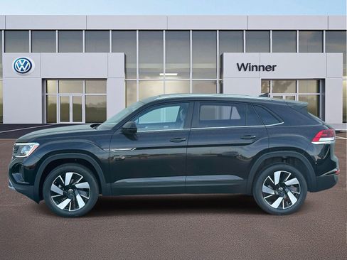 New 2026 Volkswagen Atlas Cross Sport SE FWD image 2