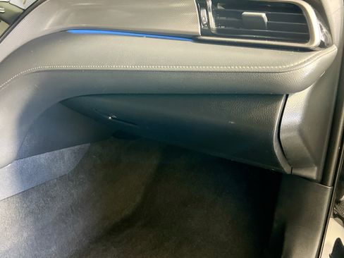 Used 2020 Toyota Camry XSE image 35