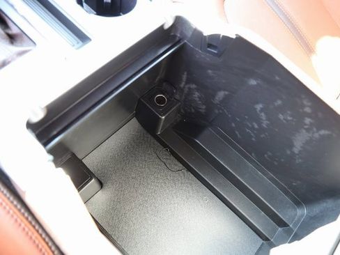 Used 2019 Ford F150 King Ranch image 24