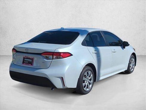 New 2026 Toyota Corolla LE image 5
