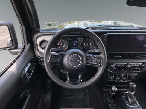 Used 2024 Jeep Wrangler Unlimited Sport AWD/4WD image 12