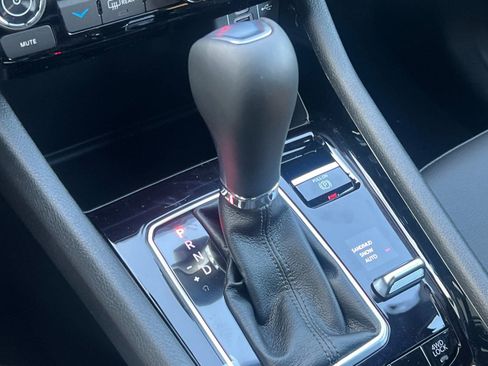 New 2026 Jeep Compass Latitude image 21