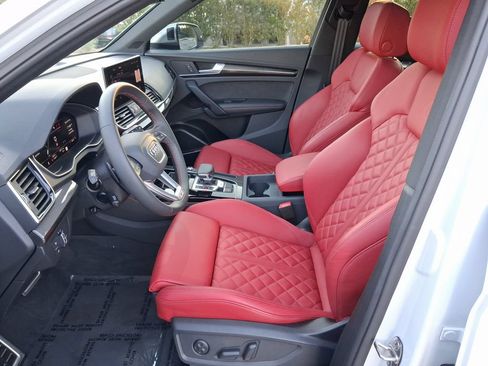 Used 2025 Audi SQ5 Premium Plus AWD/4WD image 16
