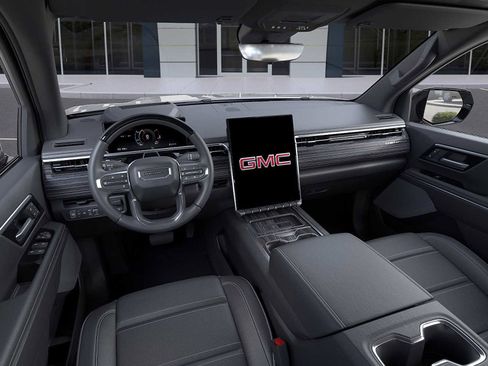 New 2024 GMC Sierra EV Denali AWD/4WD image 15